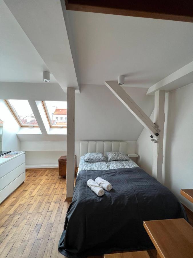 Old Town Piwna Apartment Варшава Экстерьер фото